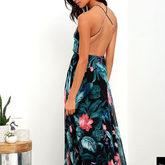 ISO Lulu's Halter dress - Picture 4 of 5